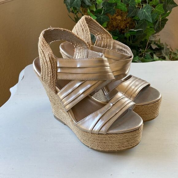 Mix No. 6 | Mix No. 6 Chanel-Mix Metallic Espadrille Wedge Size 6.5M - Picture 1 of 14
